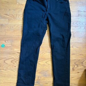 Ecru The Melrose Classic Skinny Jean